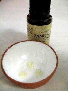 sandalwood essential oil